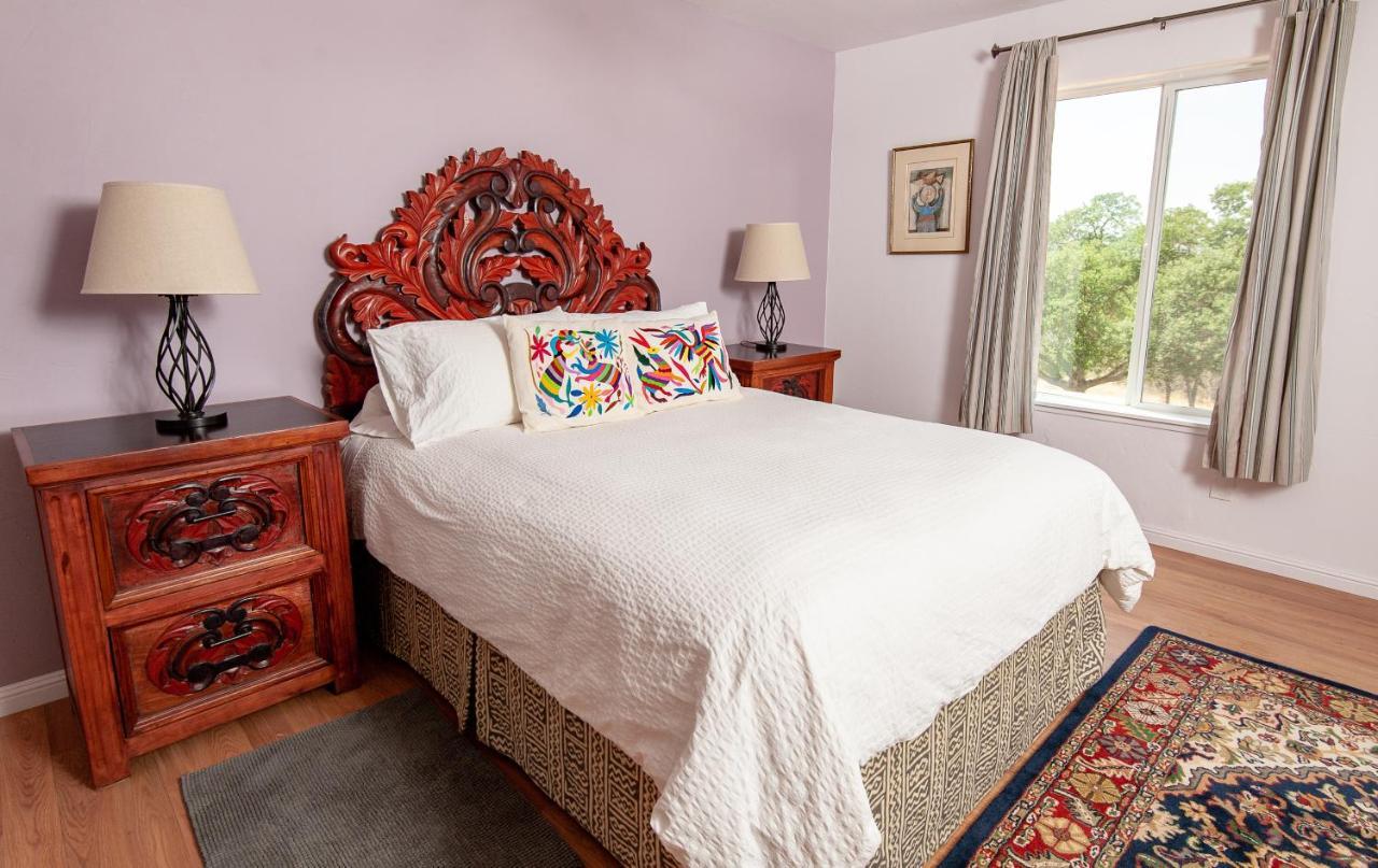Posada Mariana Bed And Breakfast Catheys Valley Exterior foto