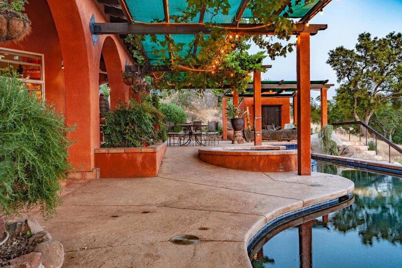 Posada Mariana Bed And Breakfast Catheys Valley Exterior foto