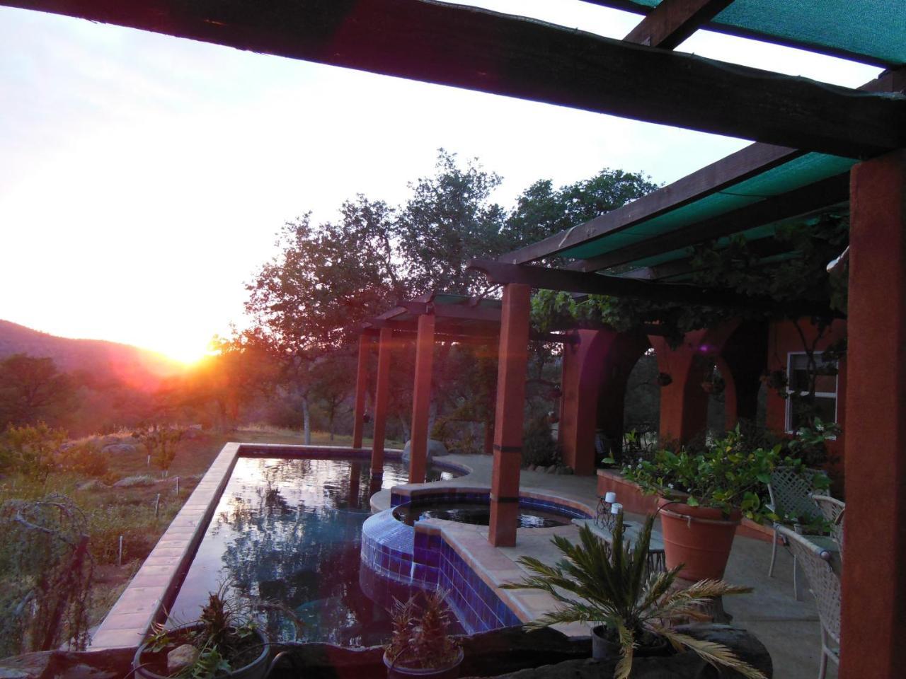Posada Mariana Bed And Breakfast Catheys Valley Exterior foto